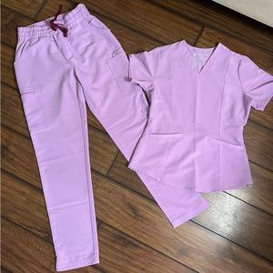 XS Figs Scrubs Set